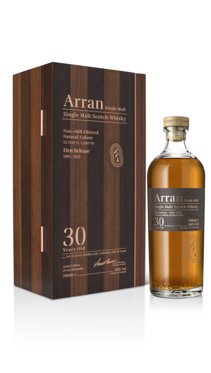 Arran 30yo arran 95 25 bottle box 45deg 1000x1000 png 72dpi product detail rebrand